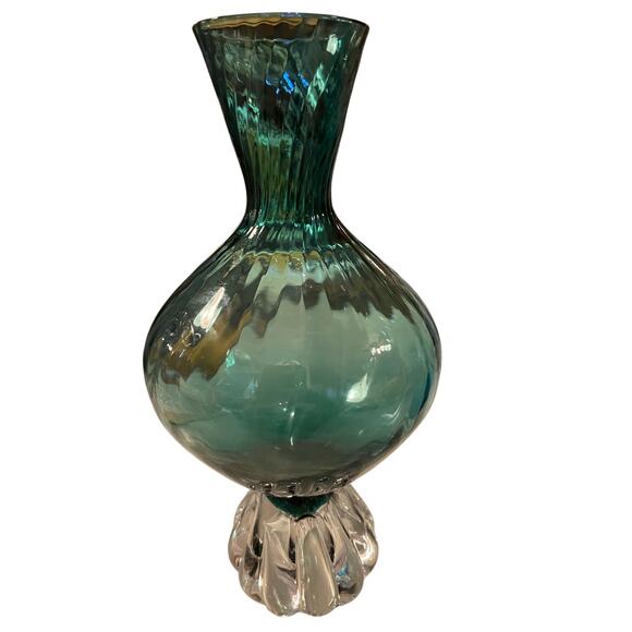 Teal Ribbed Swirled Blown Glass Vase 6.75” Heavy Scalloped Ribbed Base - Picture 6 of 8
